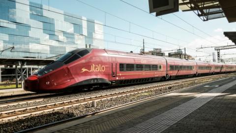 Hình ảnh một chuyến tàu cao tốc tại Ý của hãng Italo